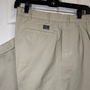 Bill Blass Light Khaki Chinos